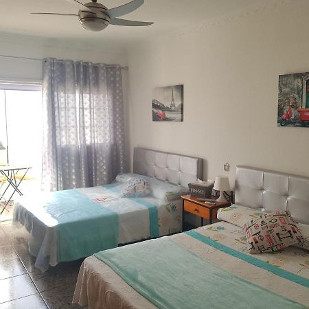 Apartment & Beach - Airport El Burrero Bagian luar foto