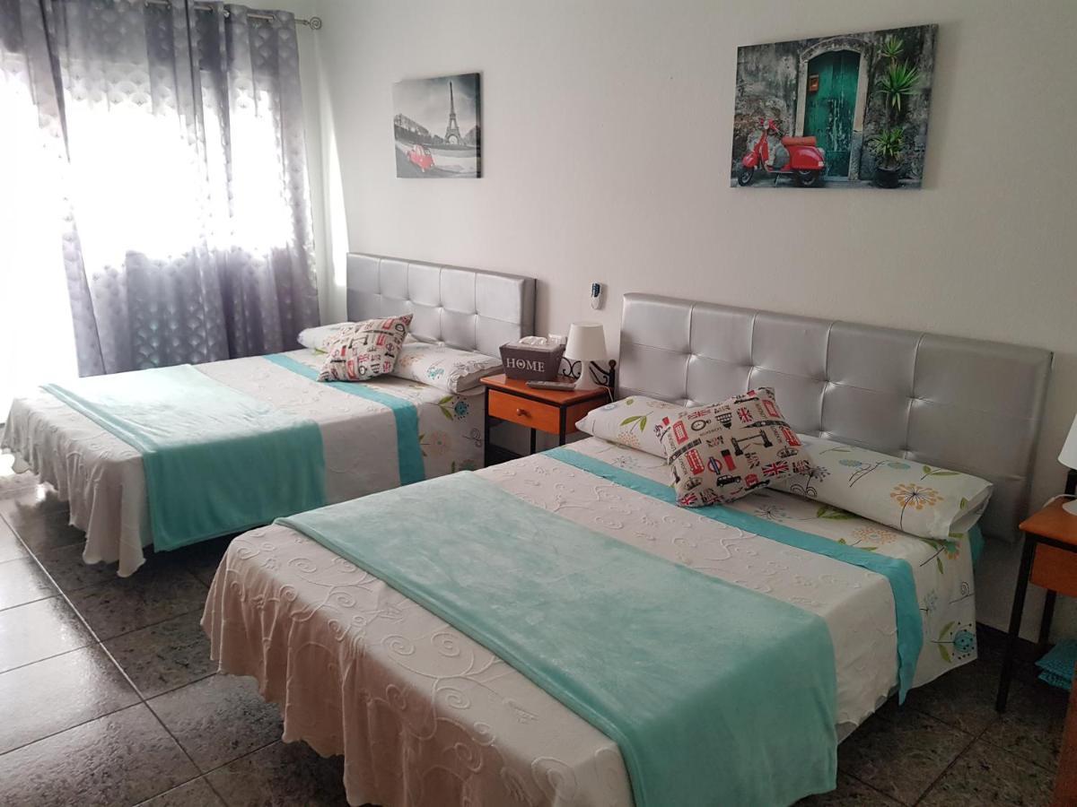 Apartment & Beach - Airport El Burrero Bagian luar foto